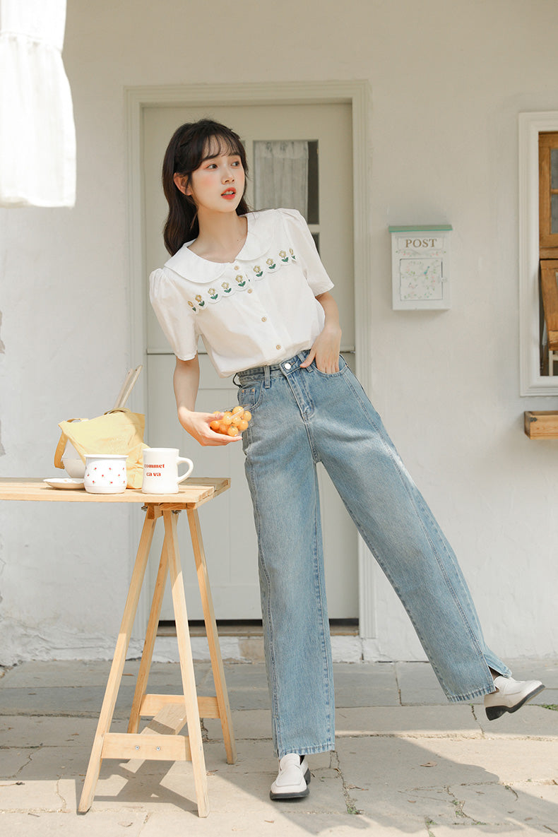 Daisy Chain Scalloped Blouse (White)