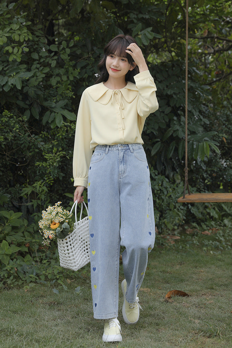 Retro Hearts Embroidered Jeans (Light Denim)