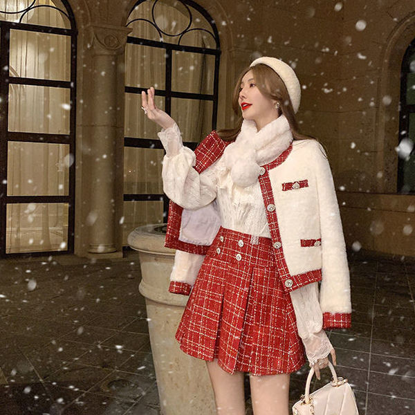 Apple Pie Fur Tweed Set (White/Red)