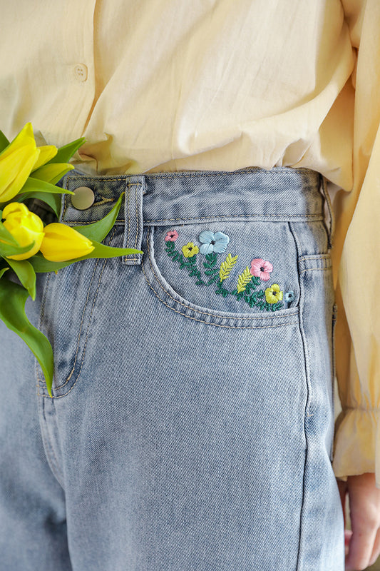 Peek-A-Boo Embroidered Jeans (Light Denim)