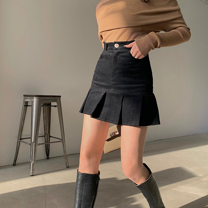 Corduroy Mermaid Pleated Skirt (2 Colors)