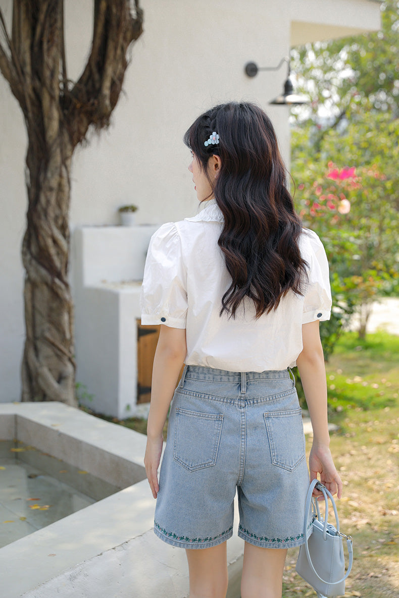 Flower Vines Embroidered Blouse (2 Colors)