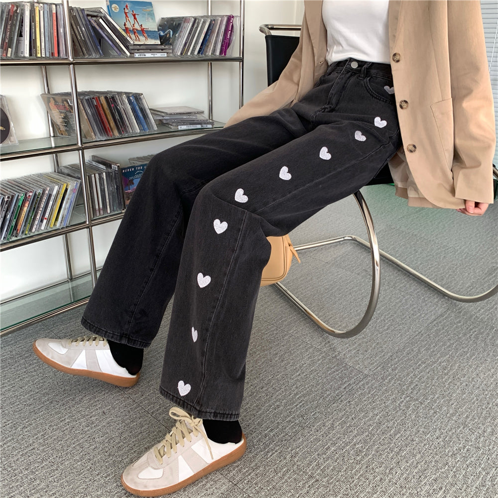 Embroidered Heart Jeans (2 Colors)