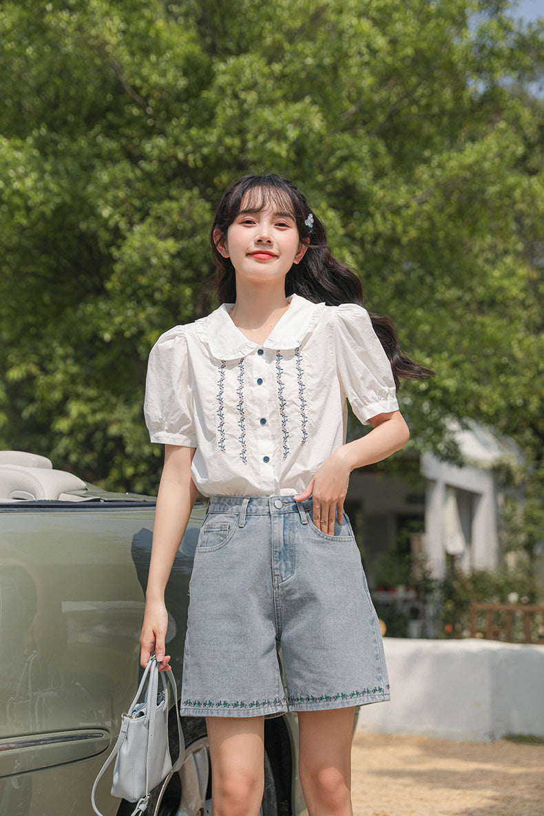 Flower Vines Embroidered Blouse (2 Colors)