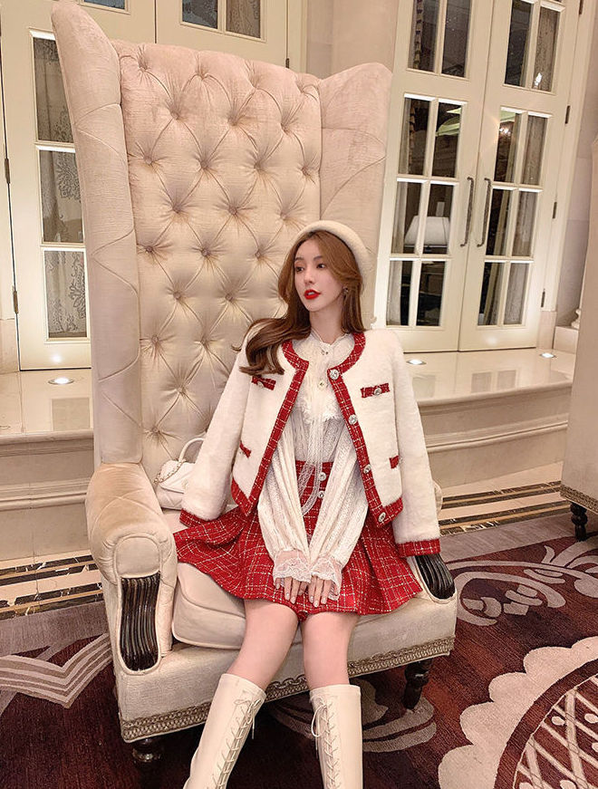 Apple Pie Fur Tweed Set (White/Red)