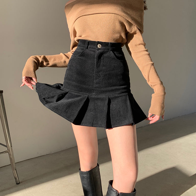 Corduroy Mermaid Pleated Skirt (2 Colors)