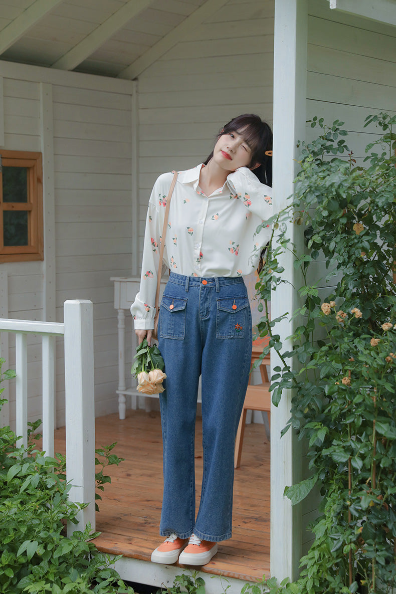 Embroidered Button Pocket Jeans (Medium Denim)