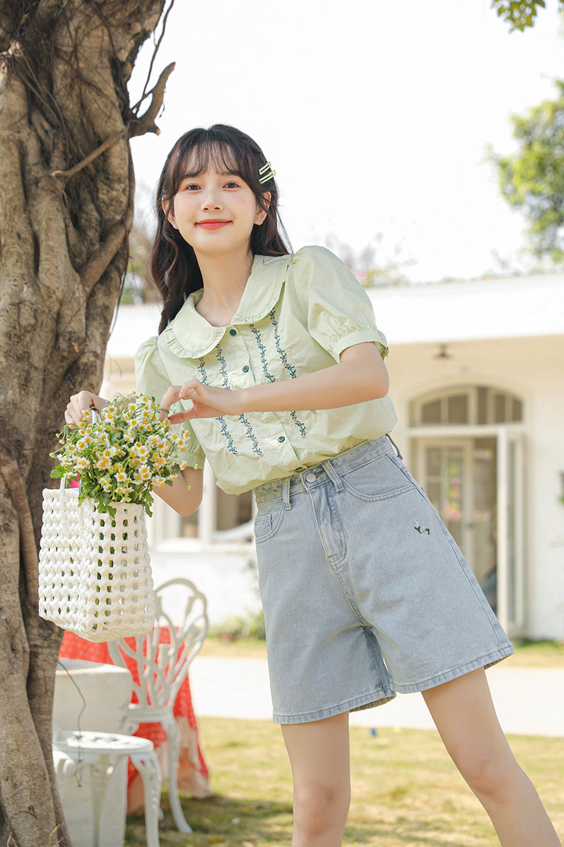 Flower Vines Embroidered Blouse (2 Colors)
