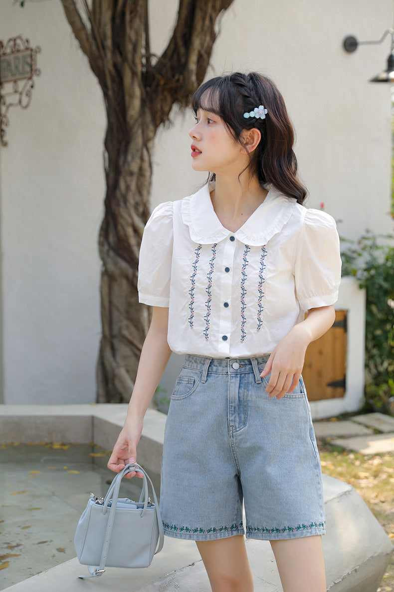 Flower Vines Embroidered Blouse (2 Colors)