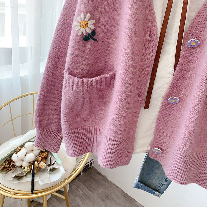 Embroidered Daisy Cardigan (3 Colors)
