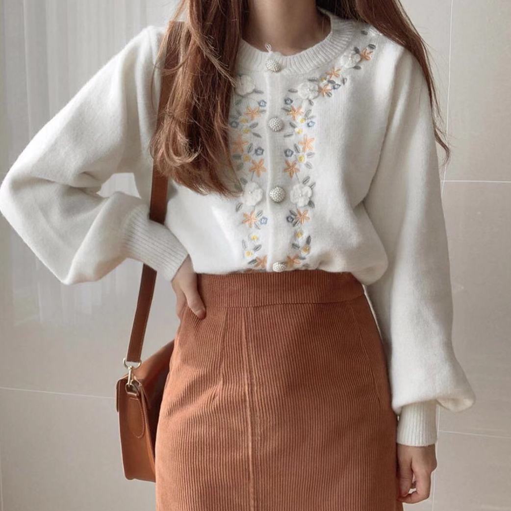 Floral Embroidered Cardigan (2 Colors)