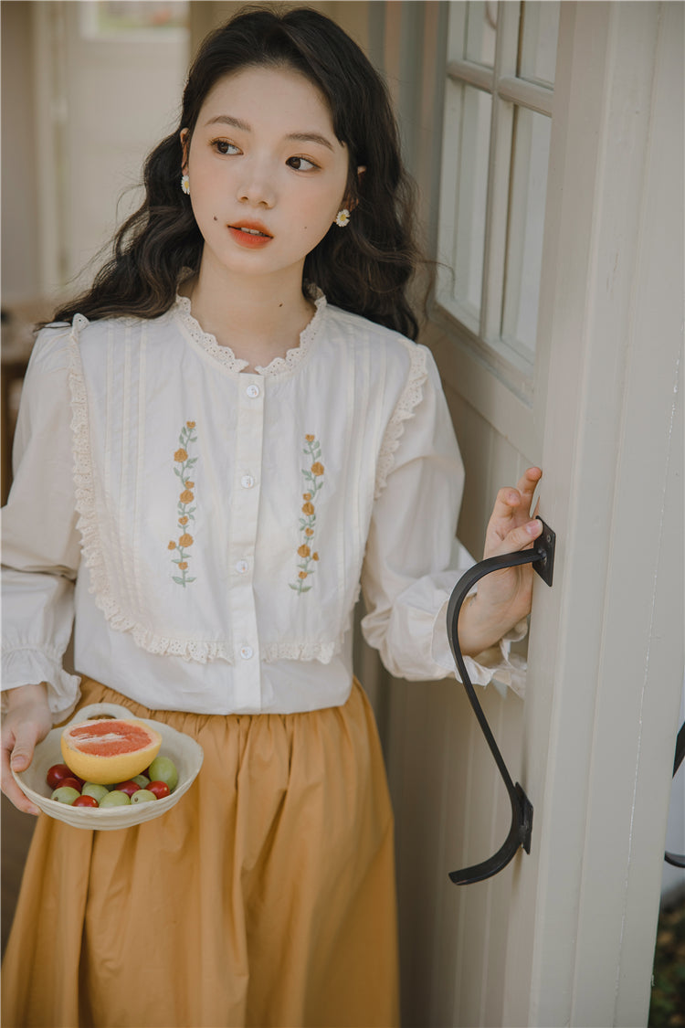 Golden Rose Embroidered Blouse (Cream)
