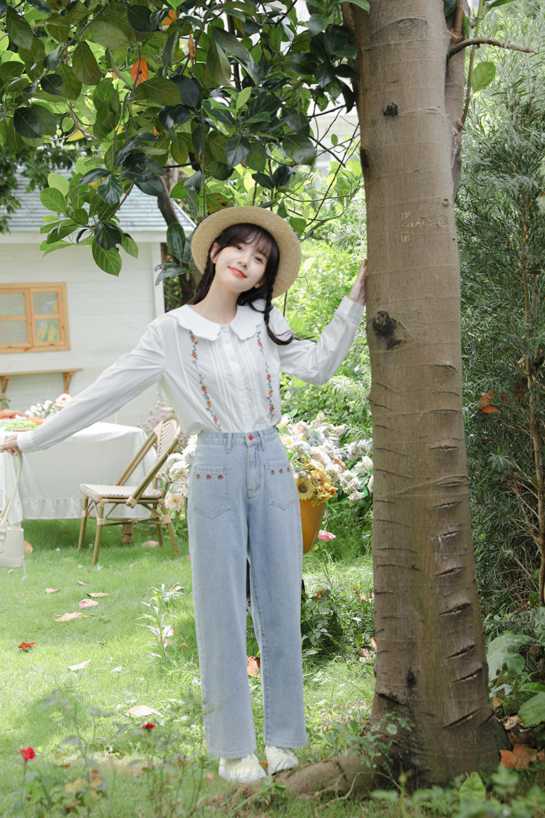 Embroidered Rose Pocket Jeans (Light Denim)