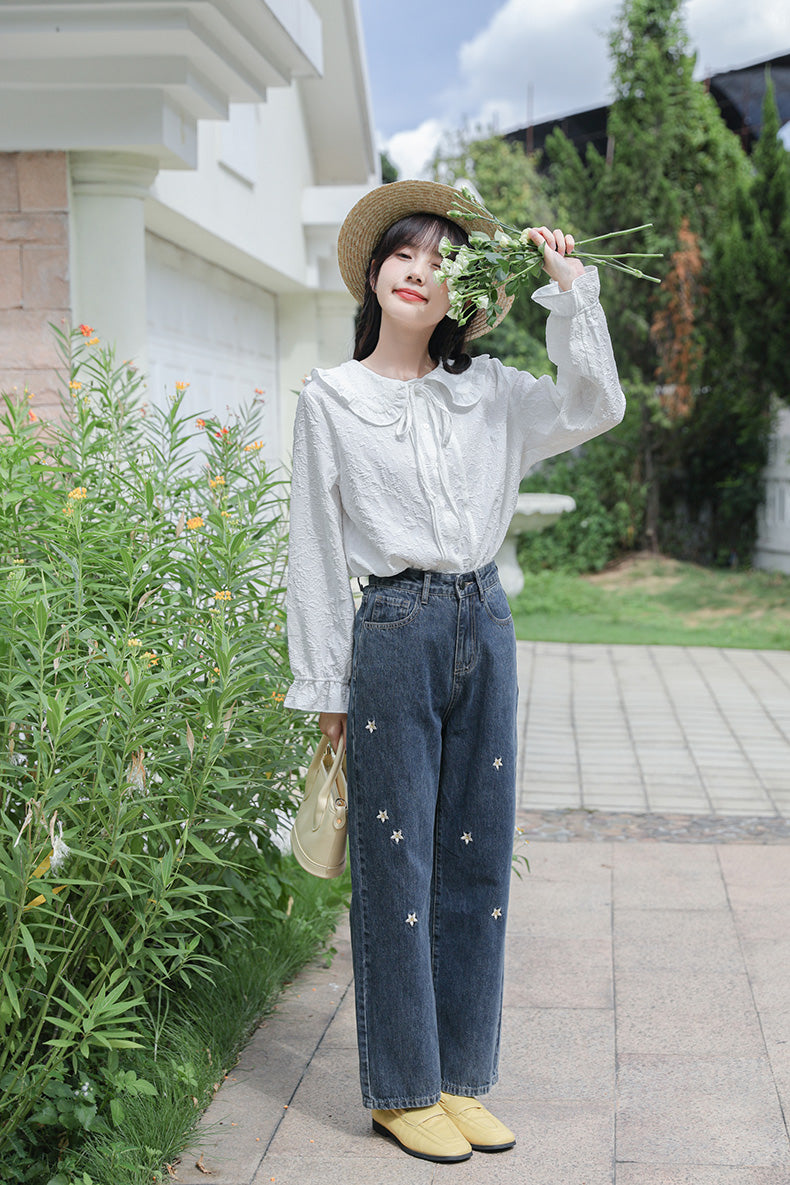 Raining Daisies Embroidered Jeans (Dark Denim)