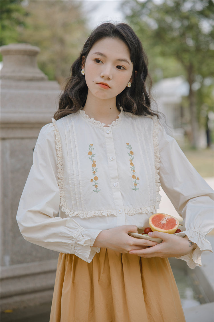 Golden Rose Embroidered Blouse (Cream)