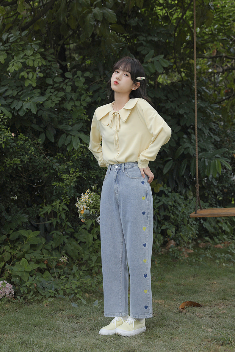 Retro Hearts Embroidered Jeans (Light Denim)
