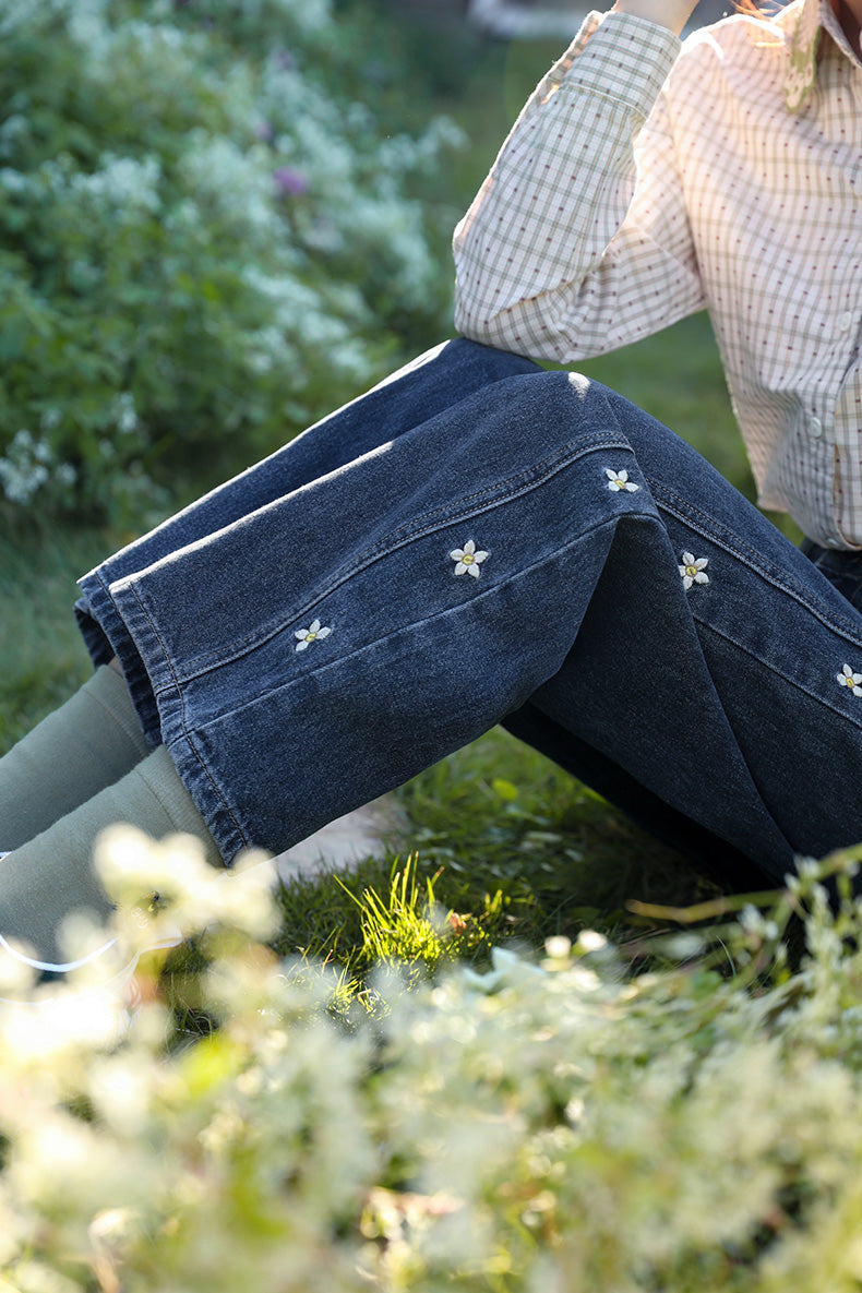 Jasmine Floral Embroidered Jeans (Dark Denim)