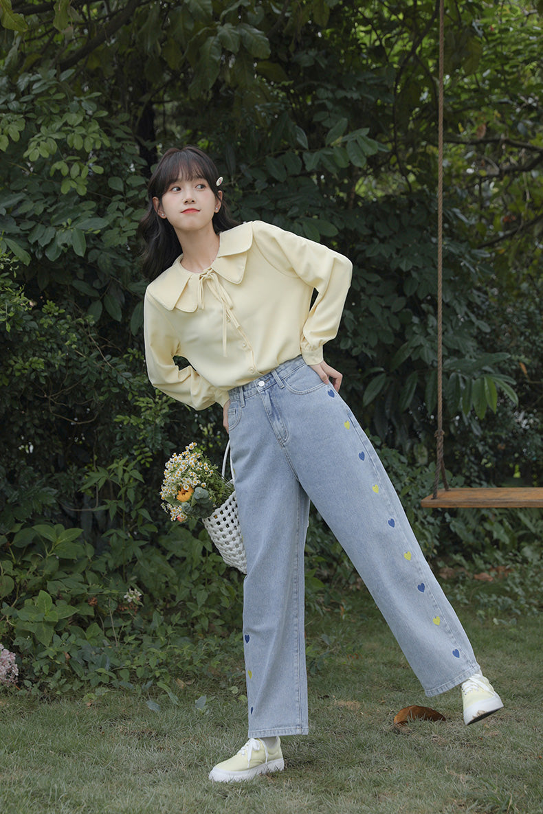 Retro Hearts Embroidered Jeans (Light Denim)