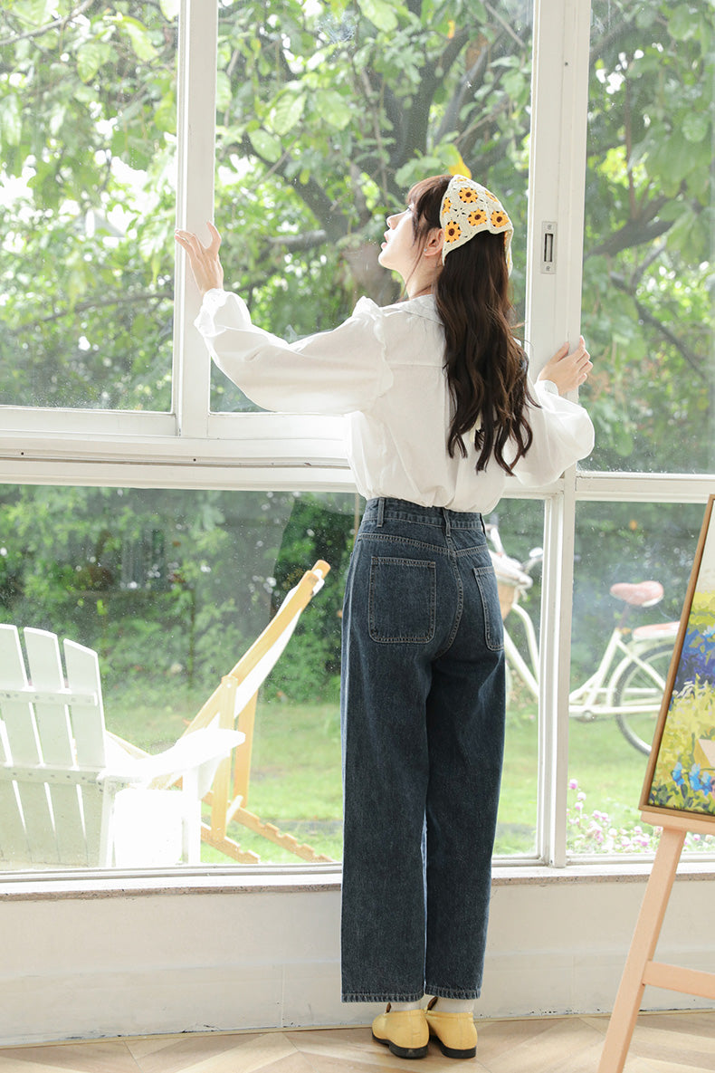 Embroidered Sunflower Pocket Jeans (2 Colors)
