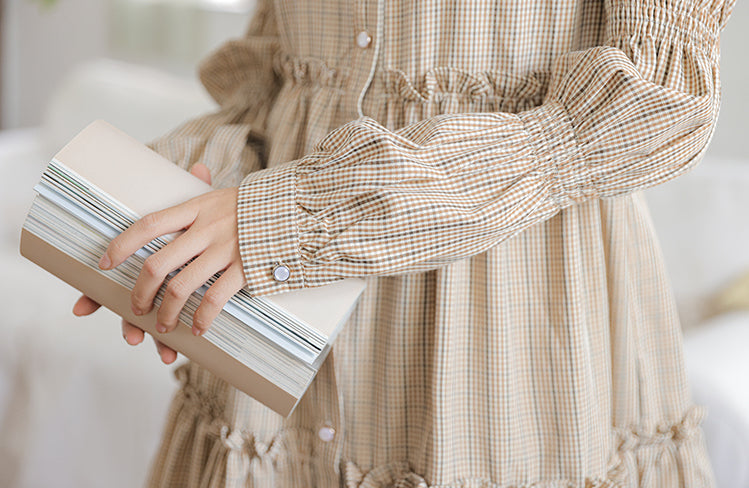 Curiosity Plaid Shirt Dress (Khaki)