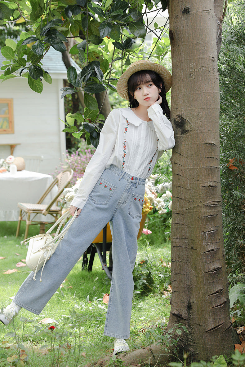Embroidered Rose Pocket Jeans (Light Denim)