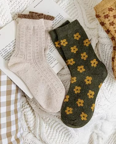 Rustic Daisy Wool Socks (5 Styles)