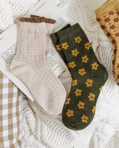 Rustic Daisy Wool Socks (5 Styles)
