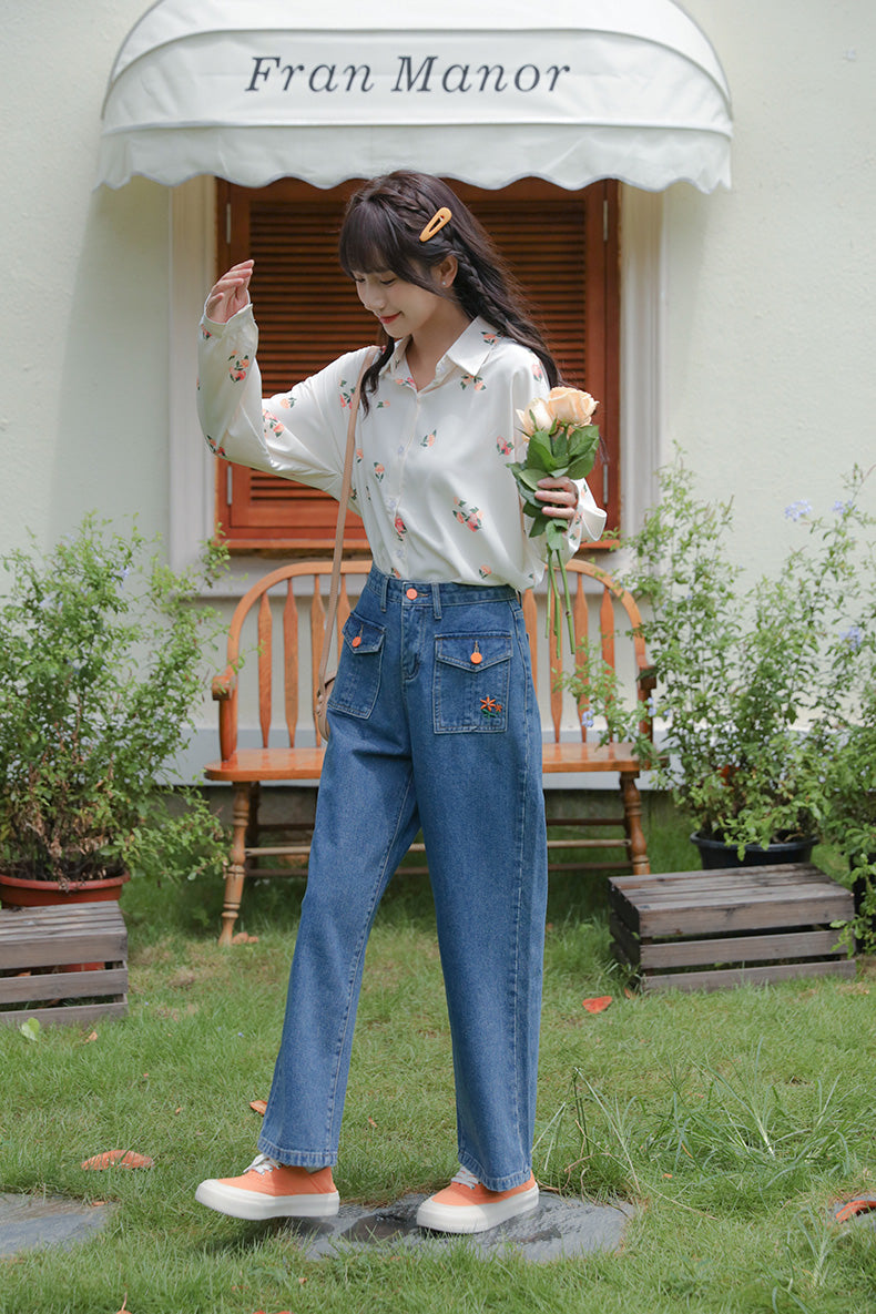 Embroidered Button Pocket Jeans (Medium Denim)
