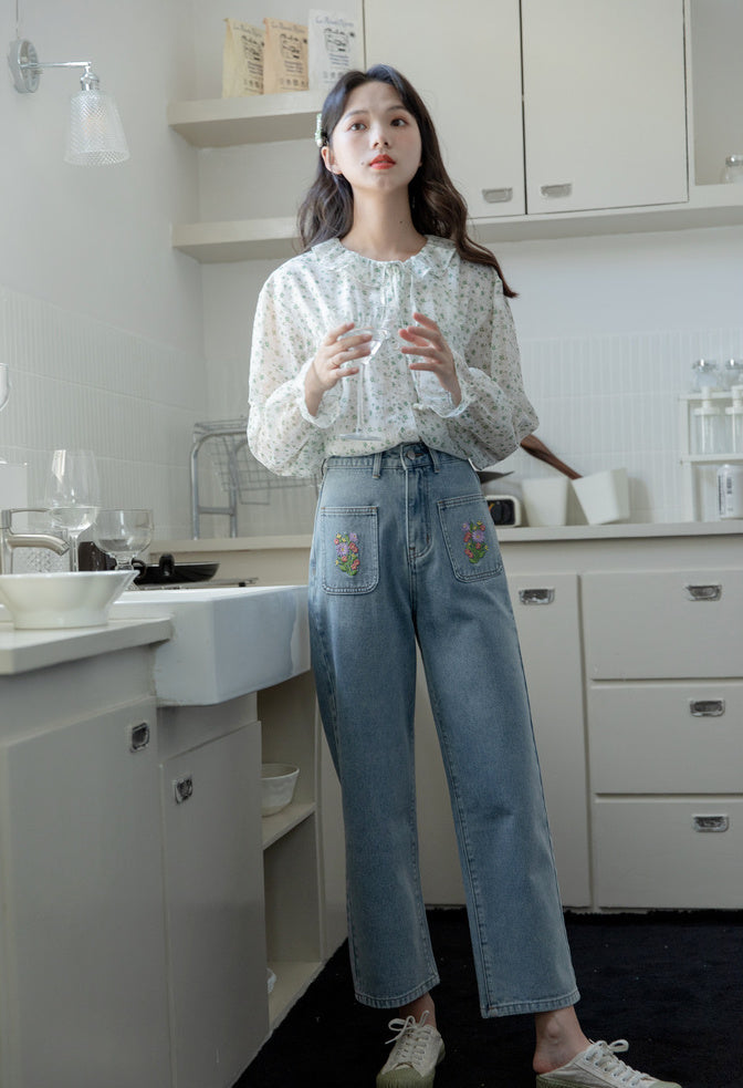 Embroidered Floral Pocket Jeans (Light Denim)