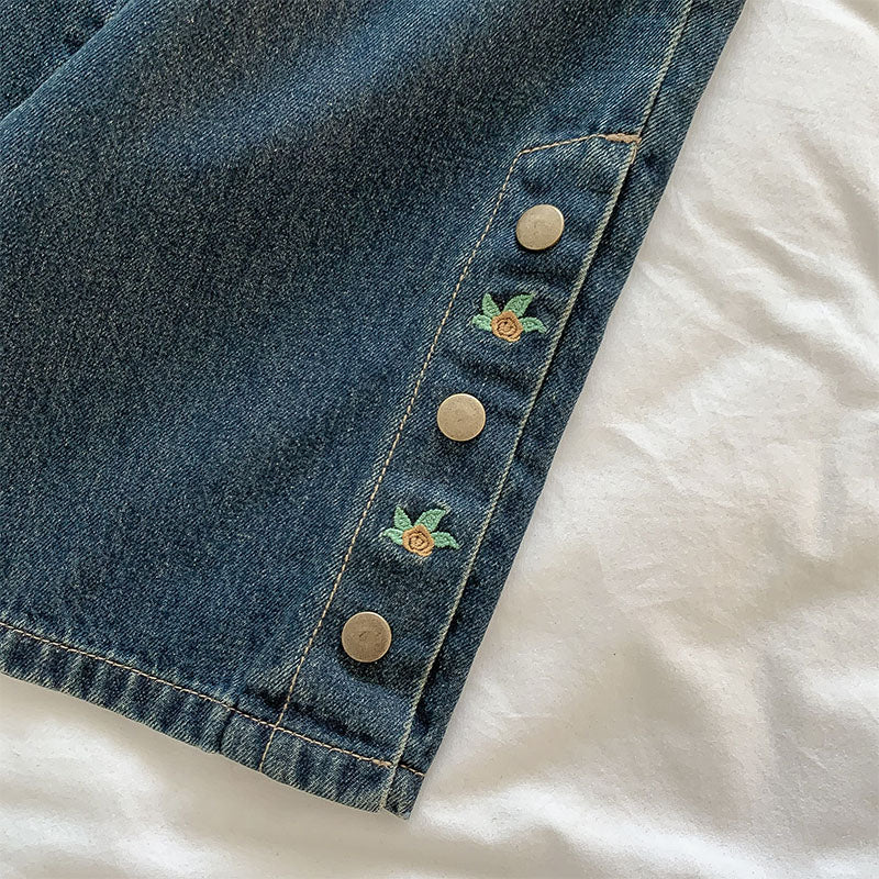 Rose Button Embroidered Jeans (Dark Denim)