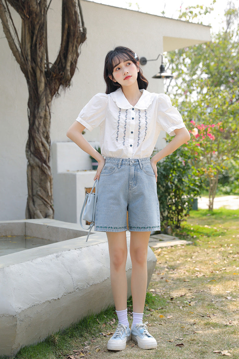 Flower Vines Embroidered Blouse (2 Colors)