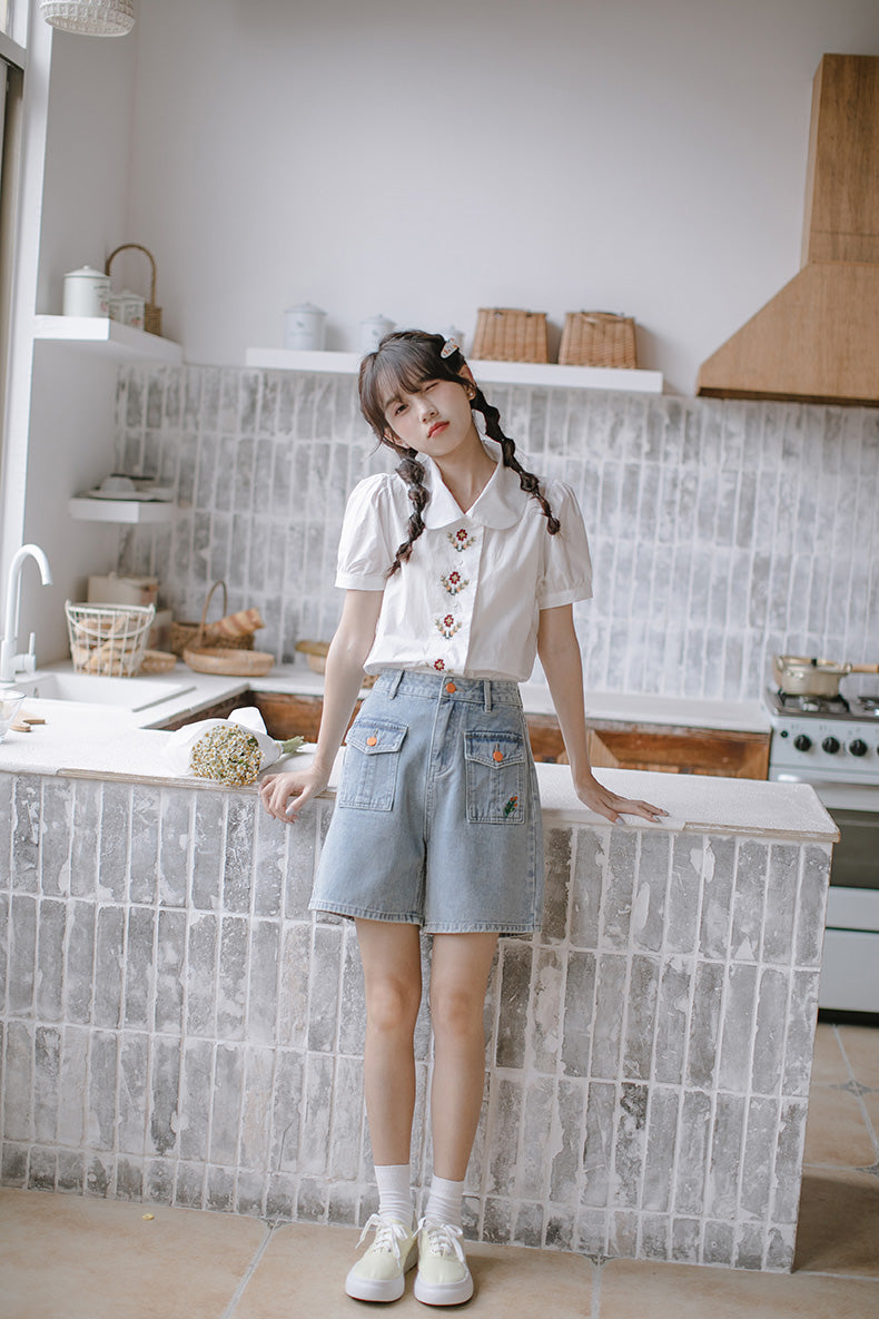 Embroidered Button Pocket Shorts (Light Denim)
