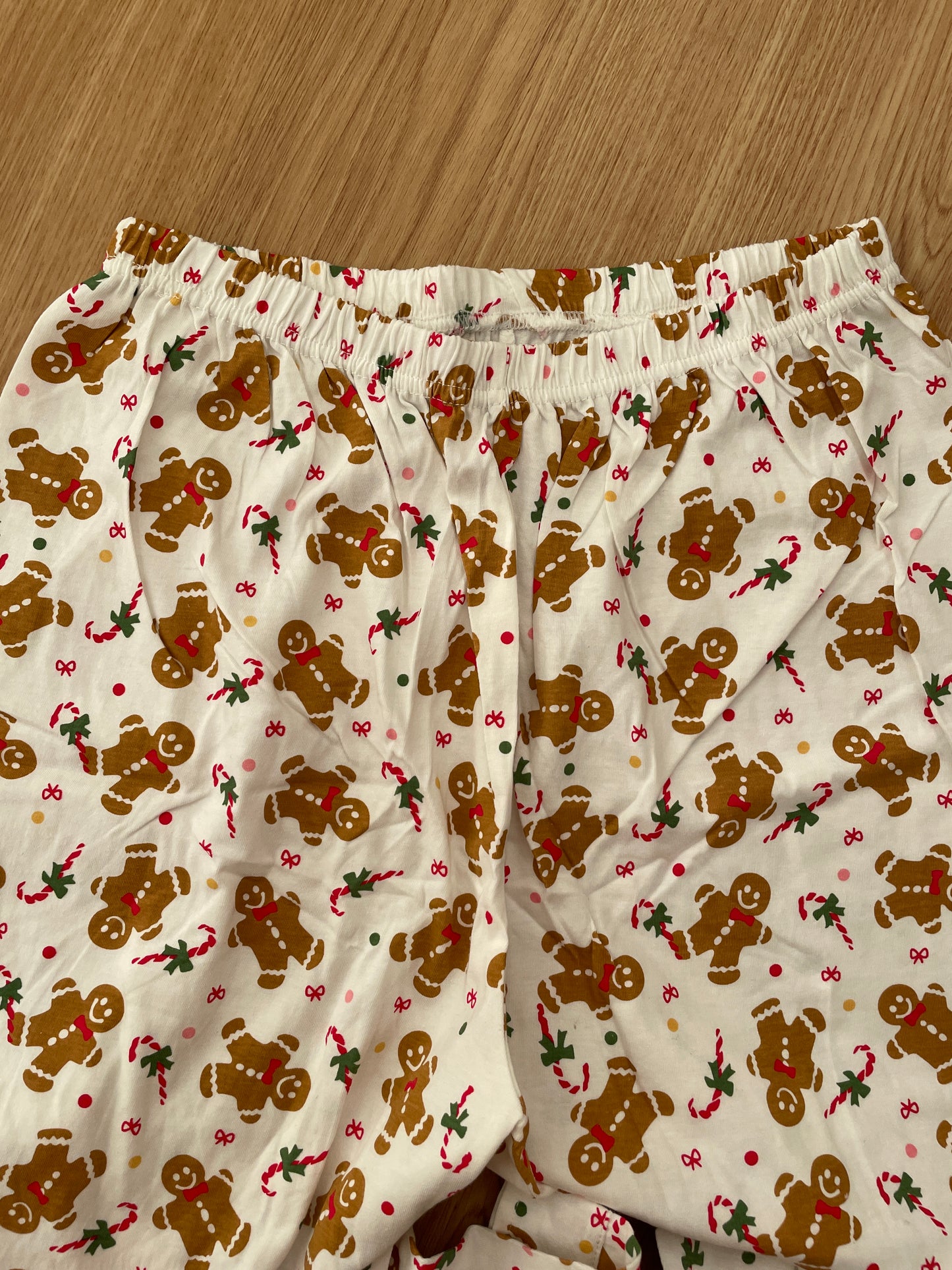 Gingerbread Pyjamas Set (White)