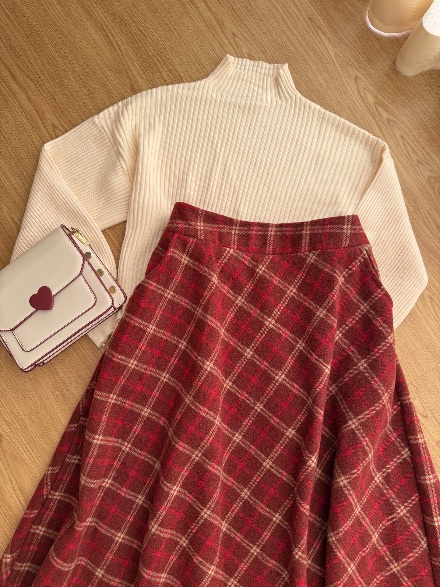 Biscuit Plaid Midi Skirt (Red)