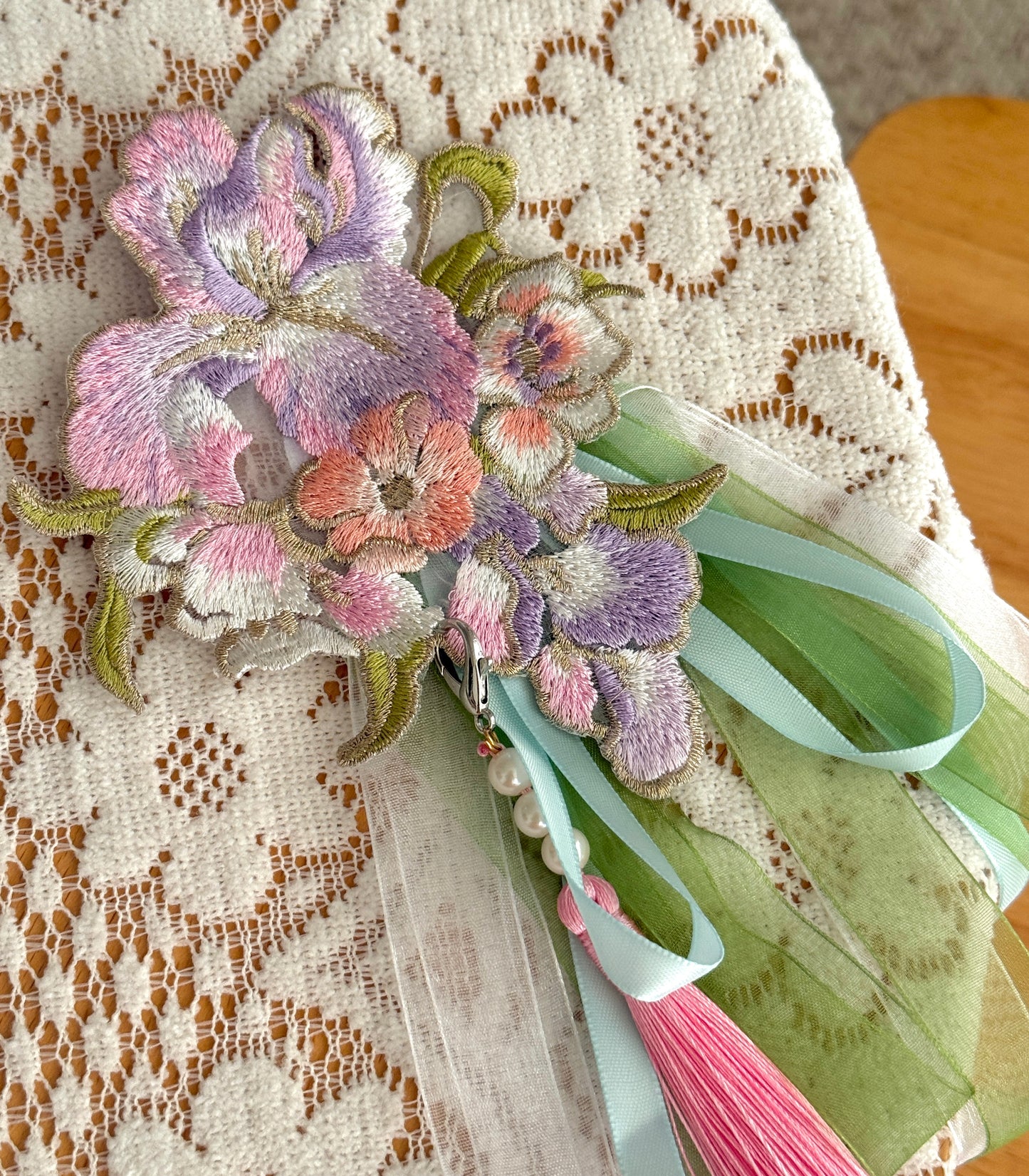 Wisteria Qixiong Ruqun Set (Green/Purple)