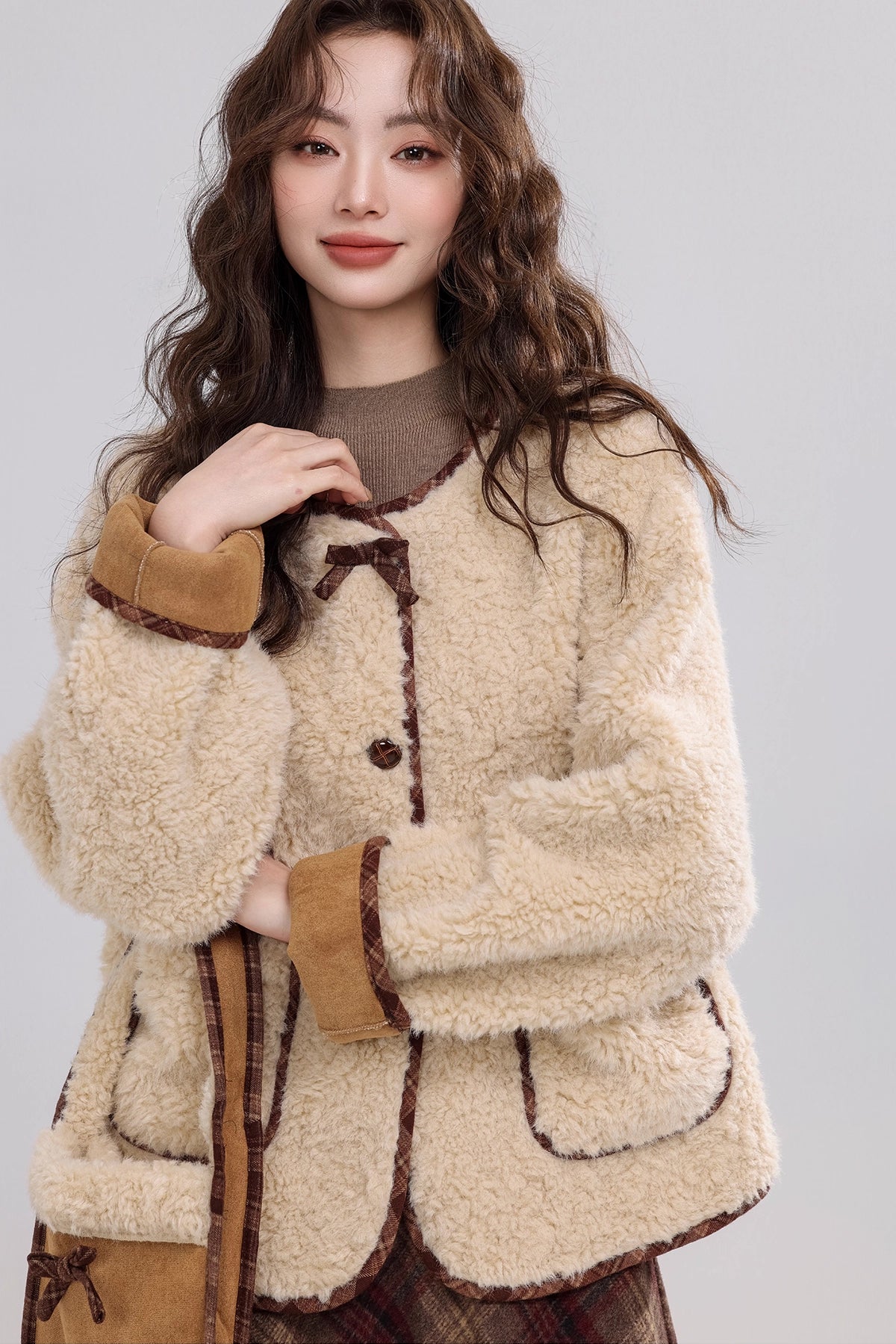 Round Neck Teddy Jacket (Khaki)