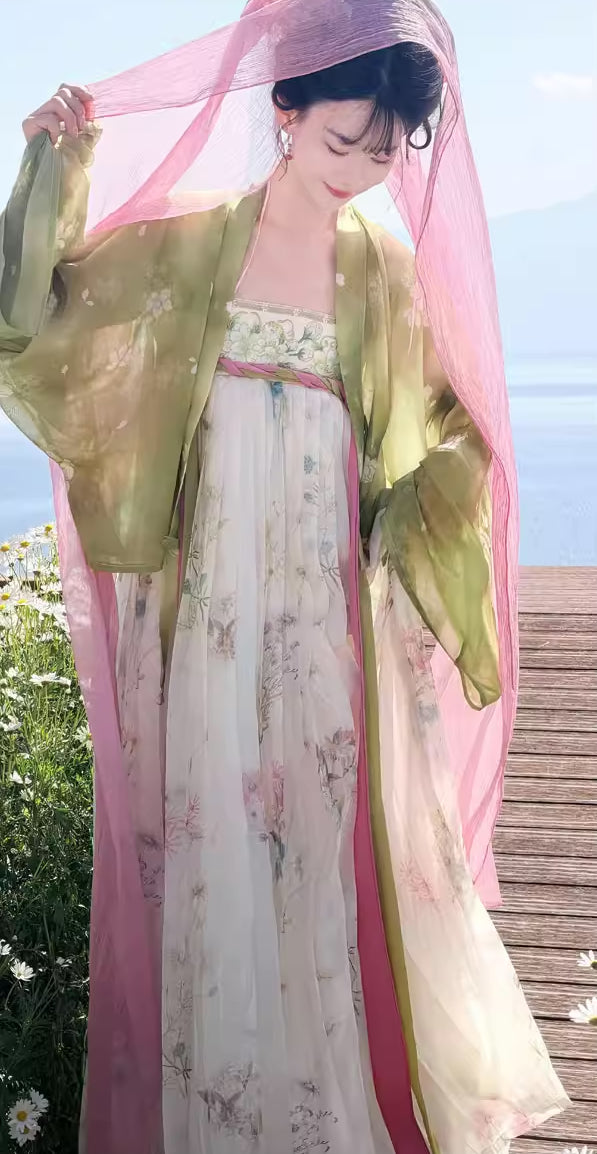 Wildflower Qixiong Famensi Dress Set (Green/White)