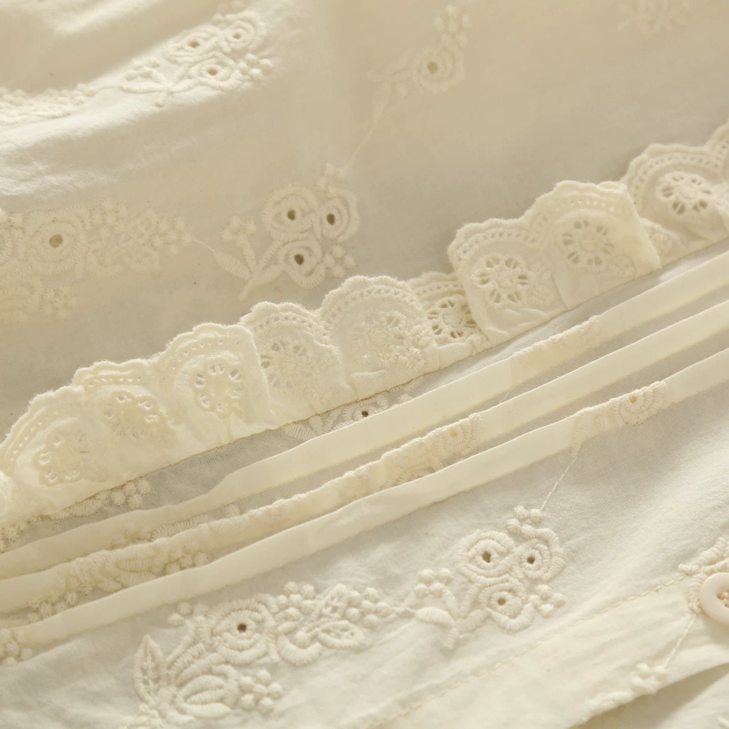 Strawberry Picnic Embroidered Blouse (2 Colors)