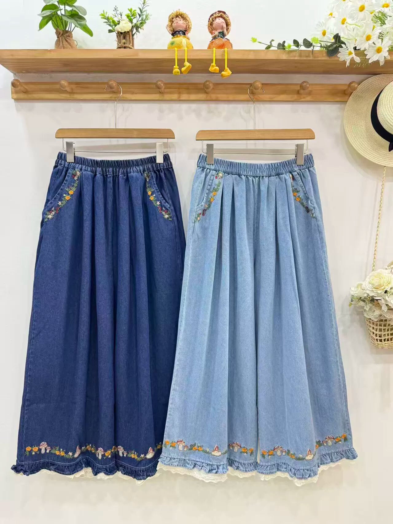 Forest Floor Embroidered Denim Pants (2 Colors)