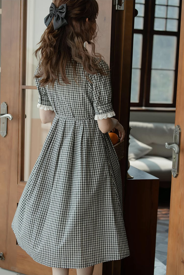 Button Up Plaid Midi Dress (Black/White)