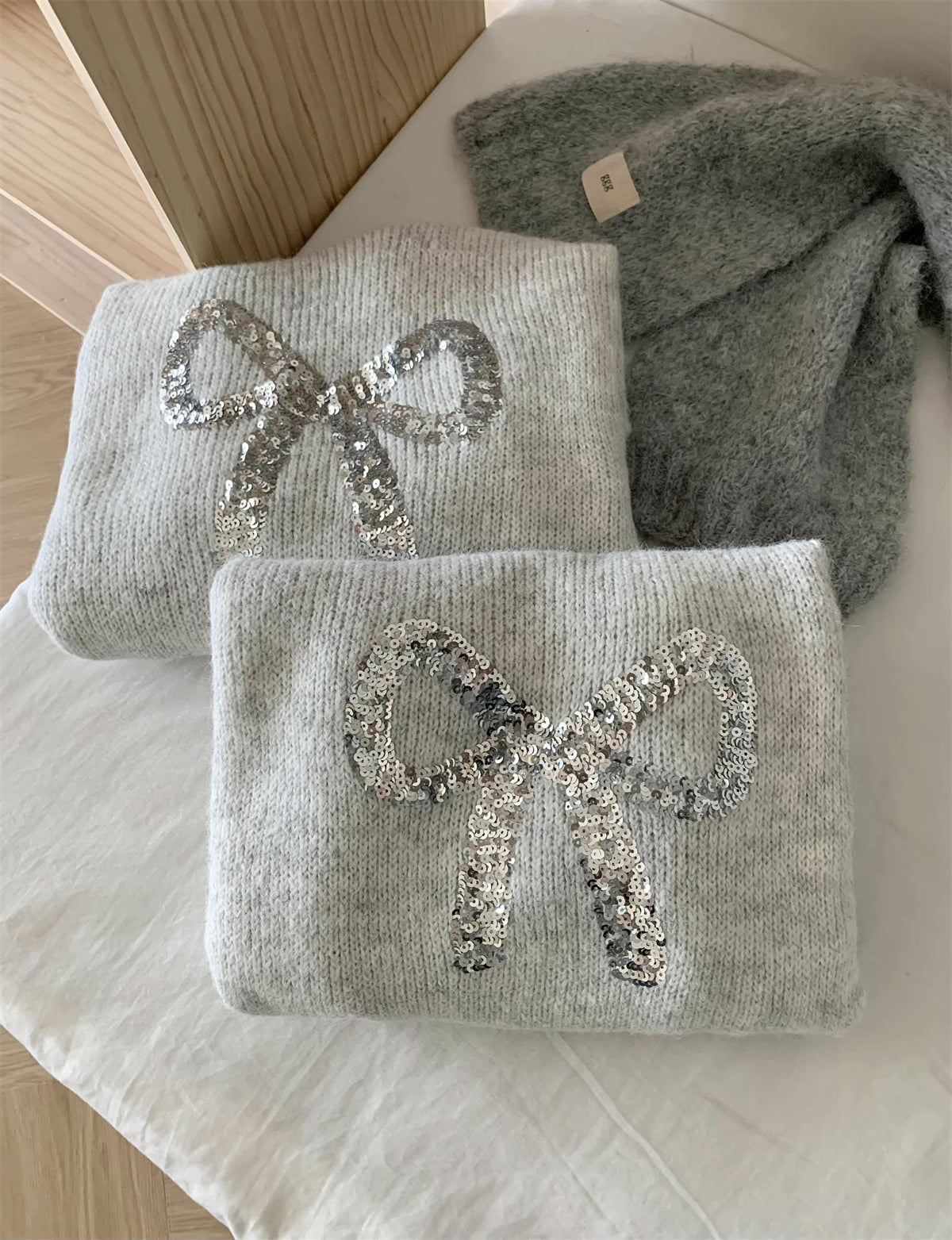 Sequin Bow Sweater (Grey)