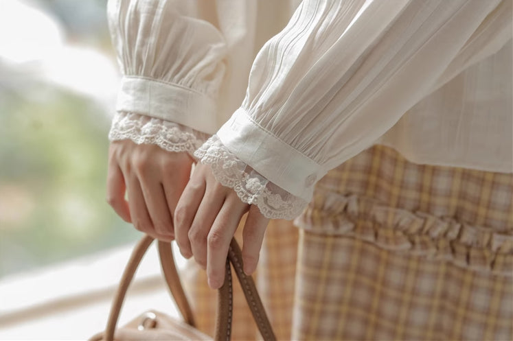 Bertha Lace Collar Blouse (White)