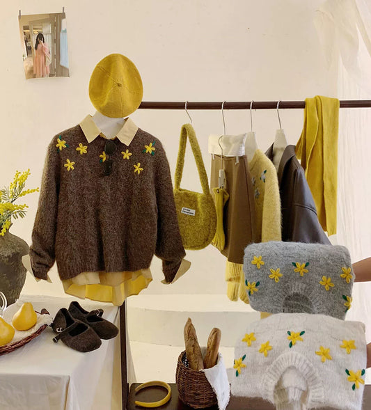 Gingko Flower Embroidered Sweater (4 Colors)