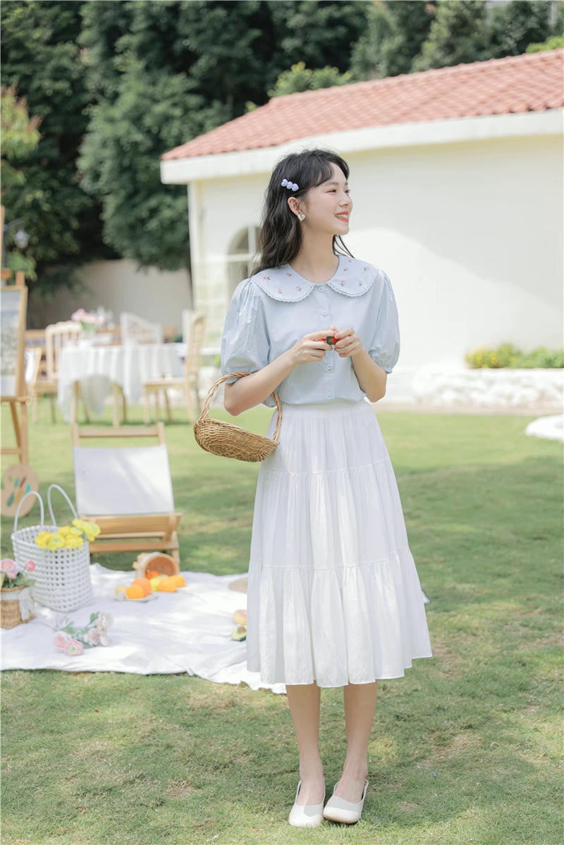 Budding Blossoms Short Sleeve Blouse (2 Colors)