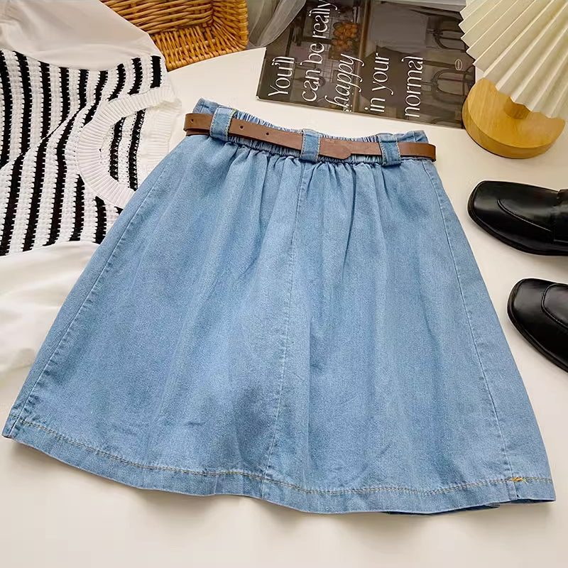 Denim mini skirt with elastic outlet waist