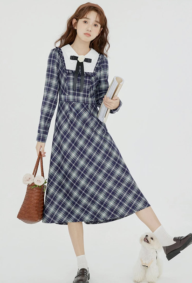 Uni Plaid Midi Dress (Navy)