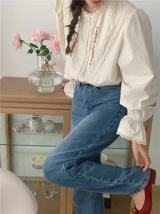 Floral Chain Embroidered Blouse (White)