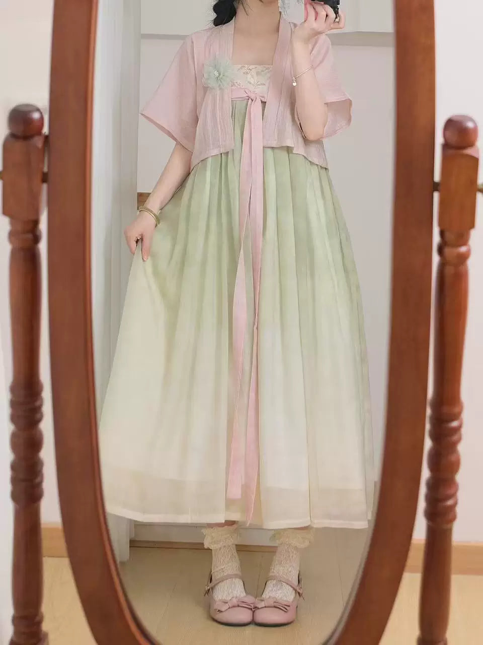 Peach Willow Qixiong Dress (Pink/Green)