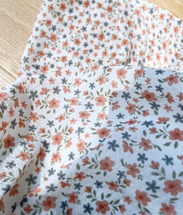Ditsy Floral V-Neck Midi Dress (2 Colors)