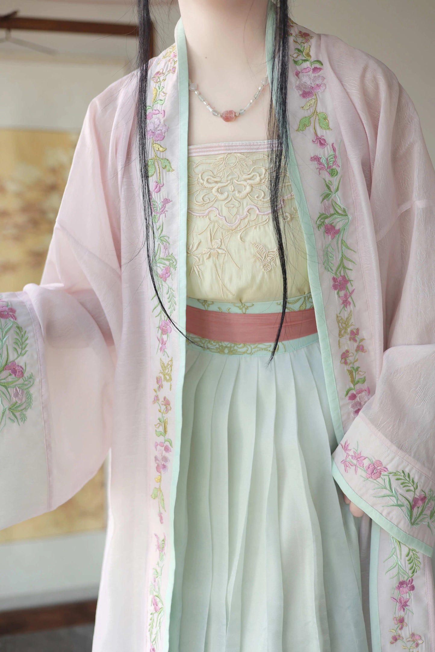 Spring Butterfly Song Beizi Set (3 Colors)